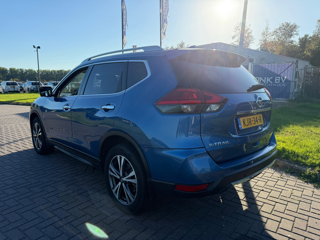 Nissan X-Trail occasion achterzijde met dakrails